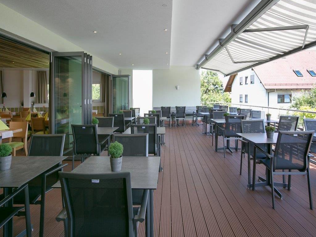 Hotel Gasthaus Krone Именстад ам Бодензе Екстериор снимка