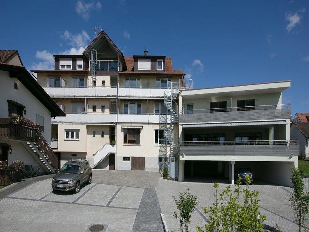 Hotel Gasthaus Krone Именстад ам Бодензе Екстериор снимка